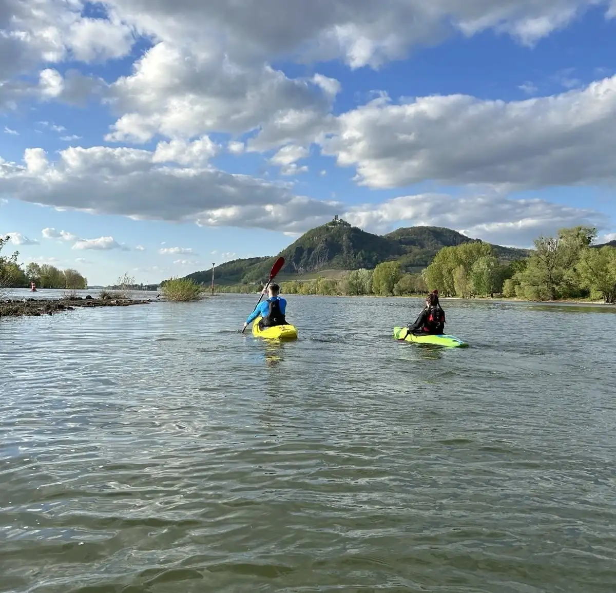 Training auf dem Rhein